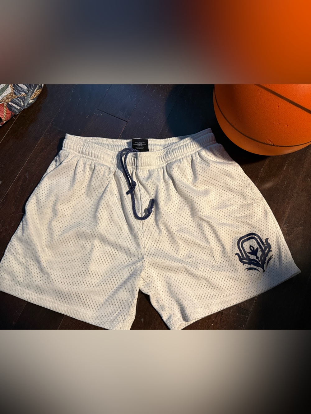 Overtime “Never Change A Winning Team” White Mesh Basketball Shorts Men’s Size S